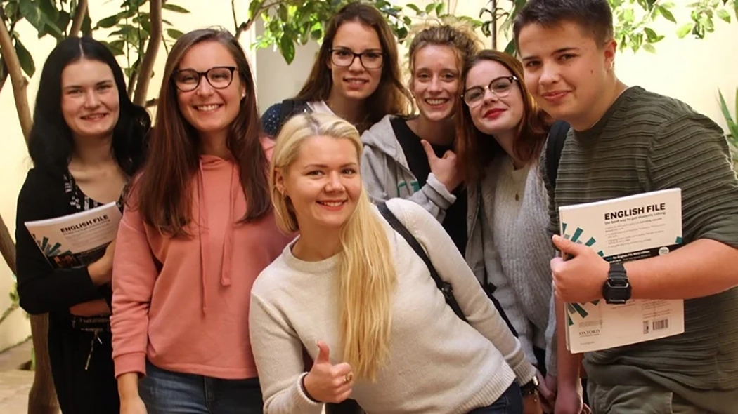 English Communication School ECS