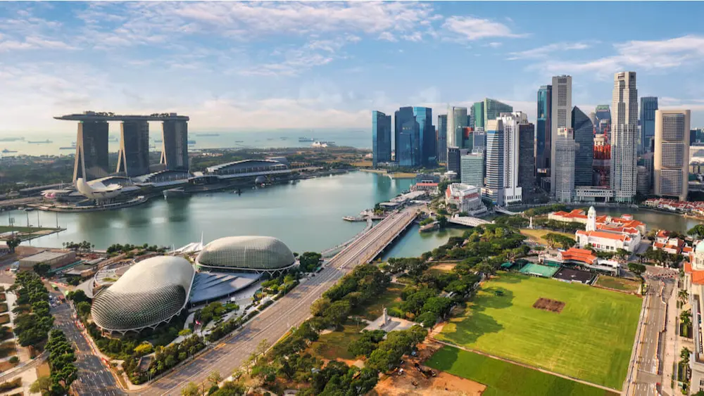 vizesiz dil eğitimi alabileceğiniz ülkeler - singapur